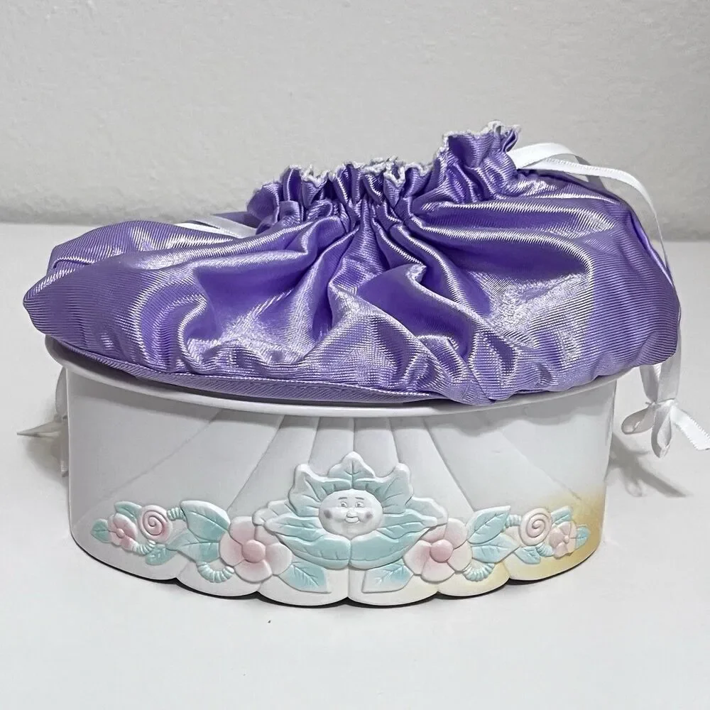 Vintage Cabbage Patch Kids Doll Magic Nursery Cradle Carriage Purple Set 1998